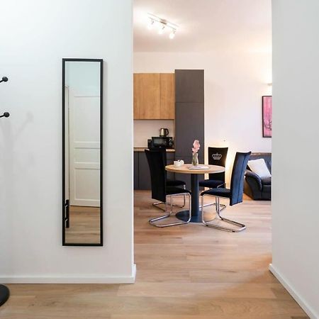 Niko And Sofia'S Apartment Urban Stay Загреб Екстериор снимка