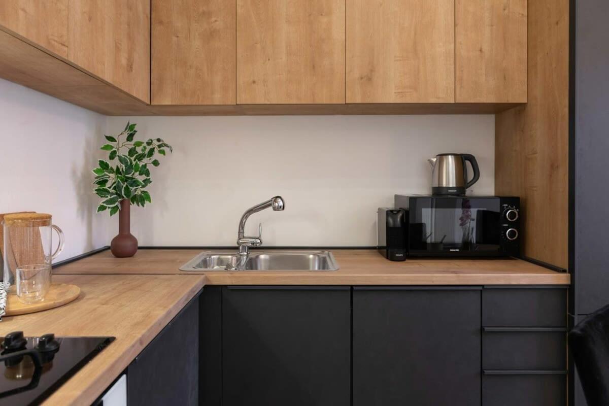 Niko And Sofia'S Apartment Urban Stay Загреб Екстериор снимка